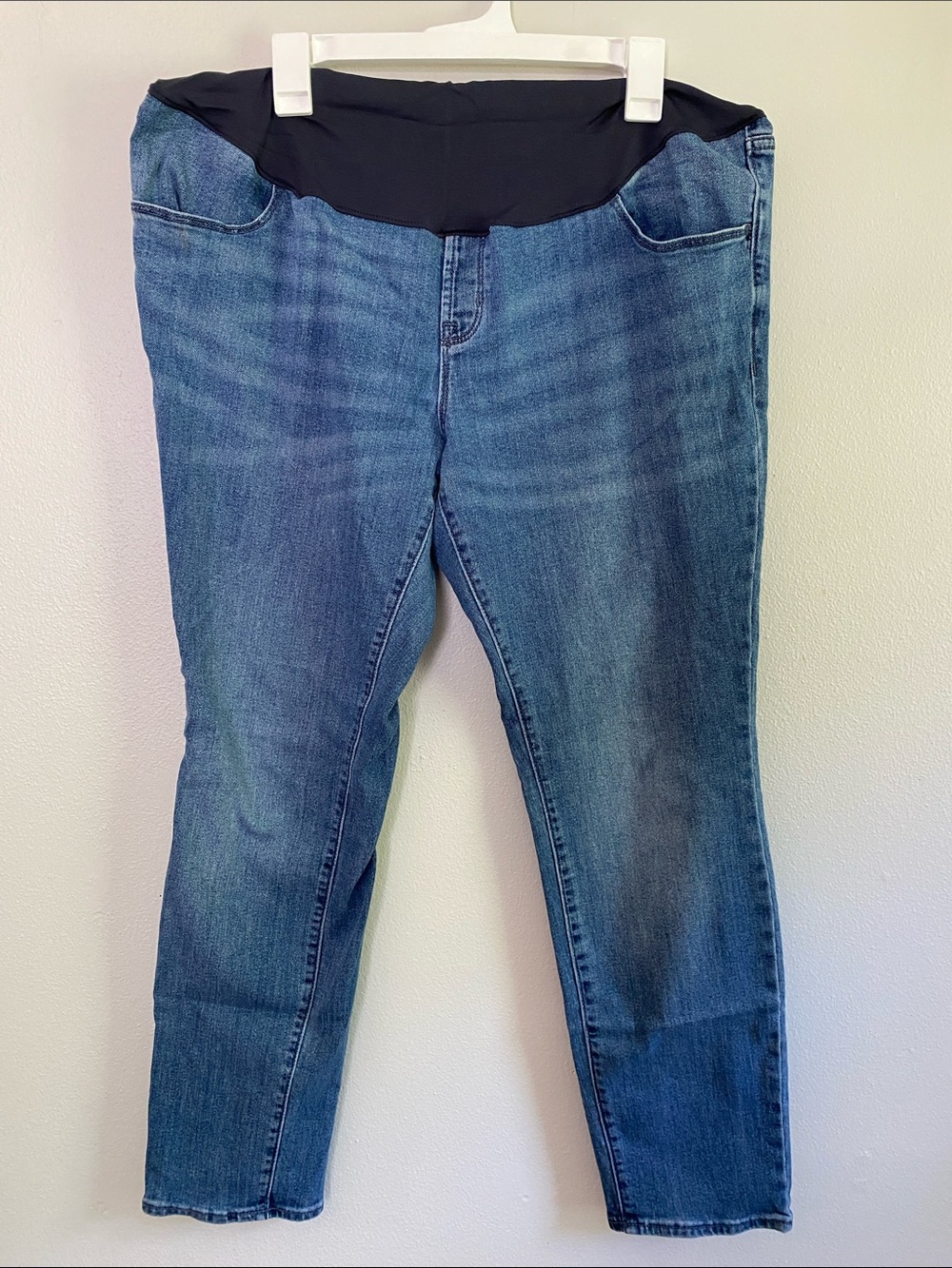 Old Navy Maternity Blue Stretch Denim Jeans with Full Waistband